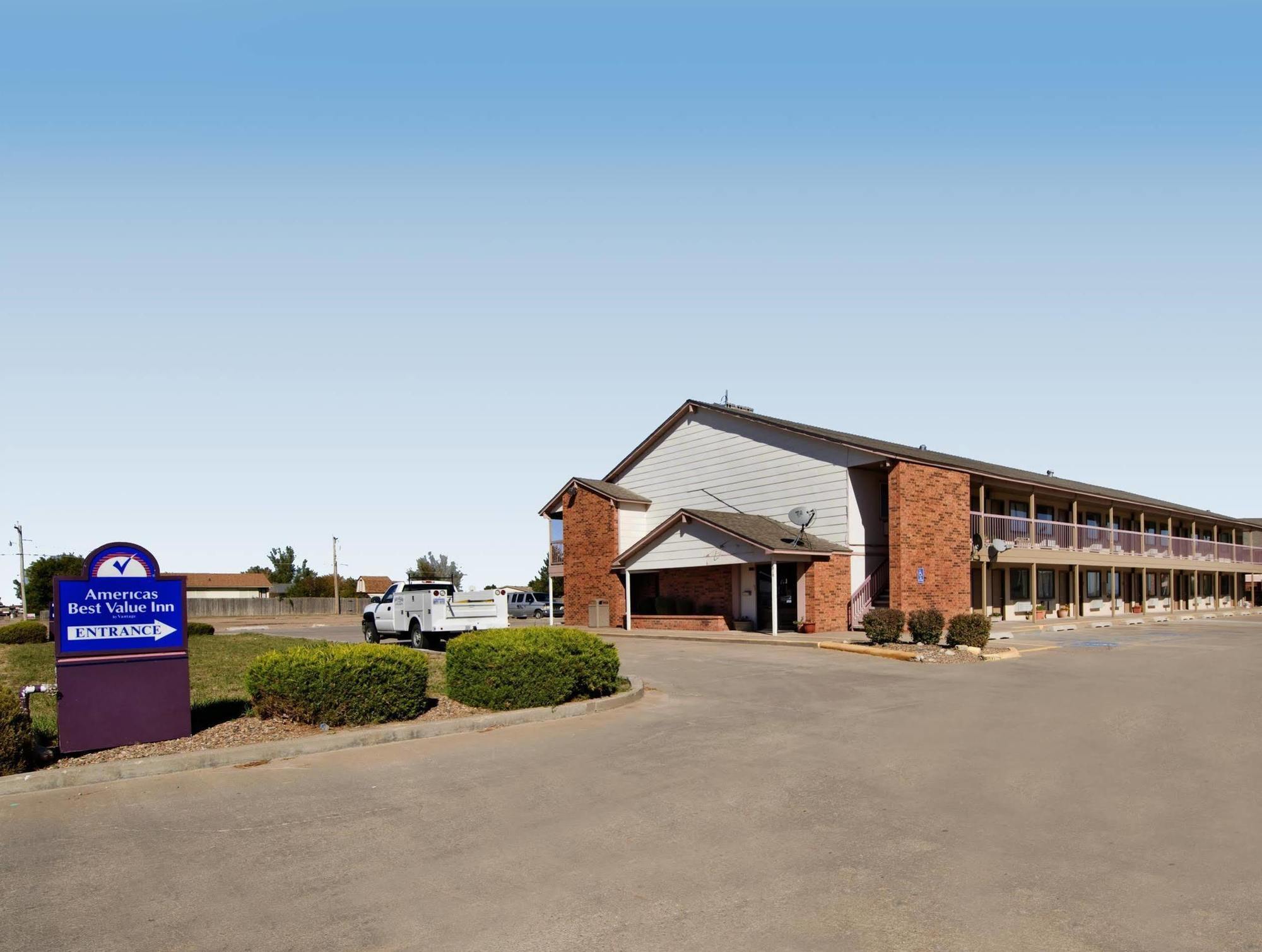 Americas Best Value Inn - Garden City Exterior foto
