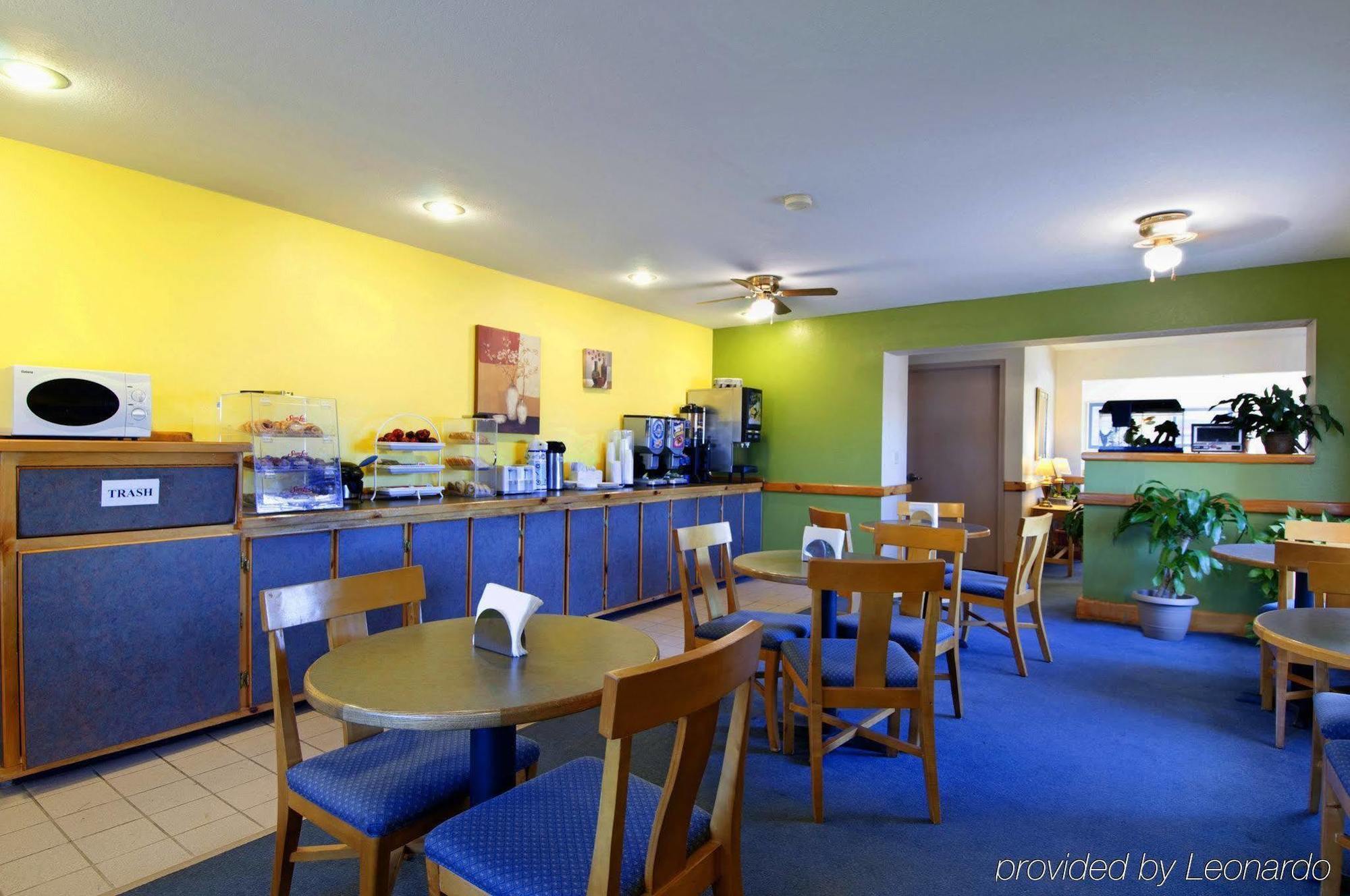 Americas Best Value Inn - Garden City Restaurant foto